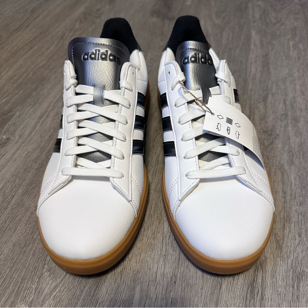 Adidas | Women’s Grand Court 2.0 White/Black/Silver Shoes | Size 9.5